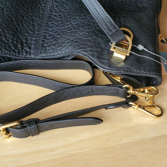 NEW Vince Camuto Genuine Pebble Leather "Riley" Tote Crossbody Bag Purse Black - Picture 12 of 16